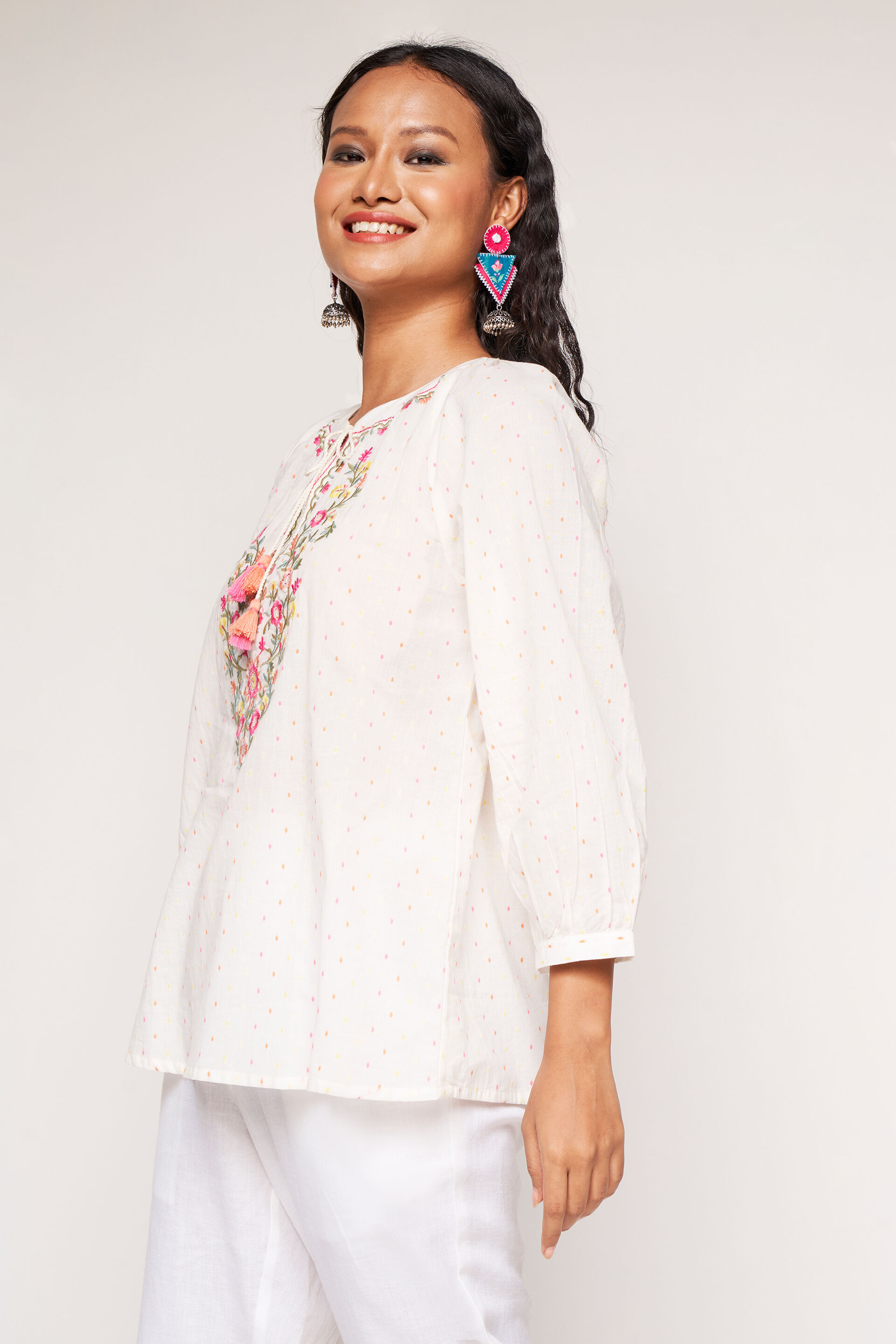 Garden Of Flowers Straight Top, White, image 4